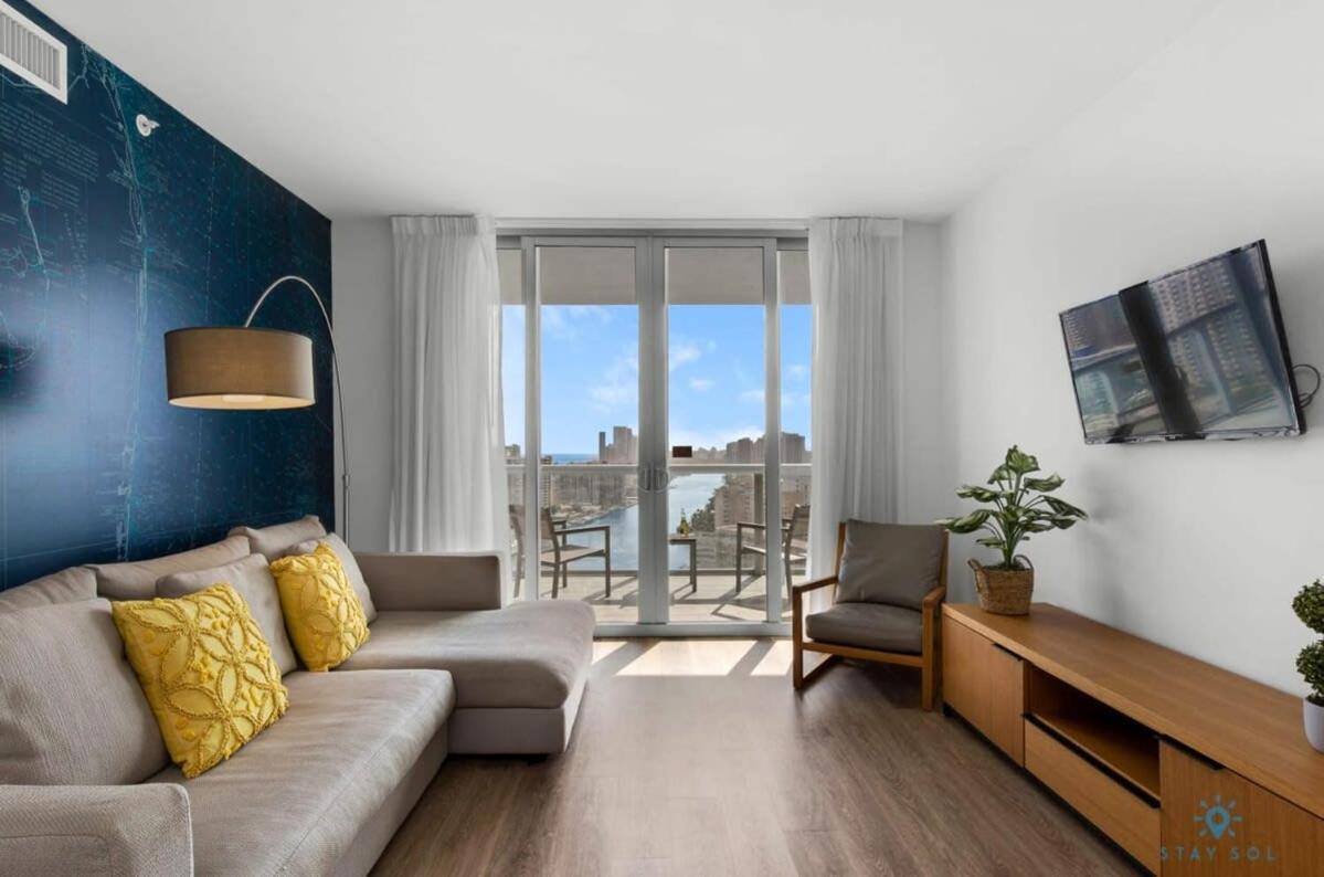 Modern Balcony W View Pool Hallandale Beach